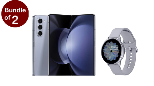 باقة مُجددة مكزنة من جوال سامسونج جالكسي زد فولد 5 بذاكرة روم 256GB بالإضافة إلى ساعة اكتيف 2 الذكية، بنظام تحديد المواقع، فضي